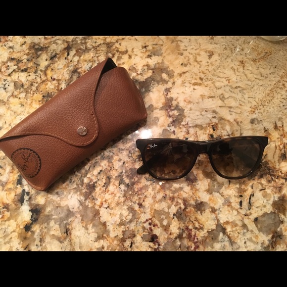 Ray-Ban Accessories - Ray-Ban Sunglasses
